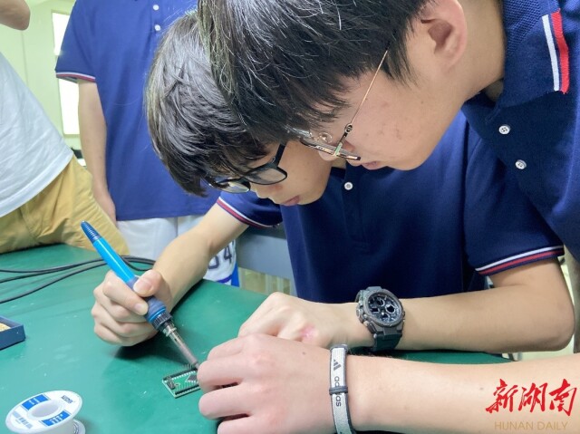 西甲联赛官网:职业教育让人们的生活更美好
